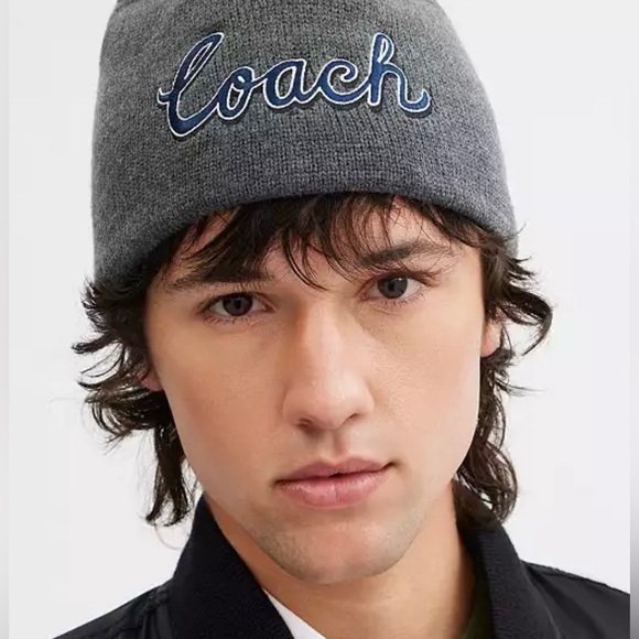 Coach - NWT Unisex Gray Script Print Knit Beanie - Retails: $78 - Men’s/Women's - Picture 2 of 2